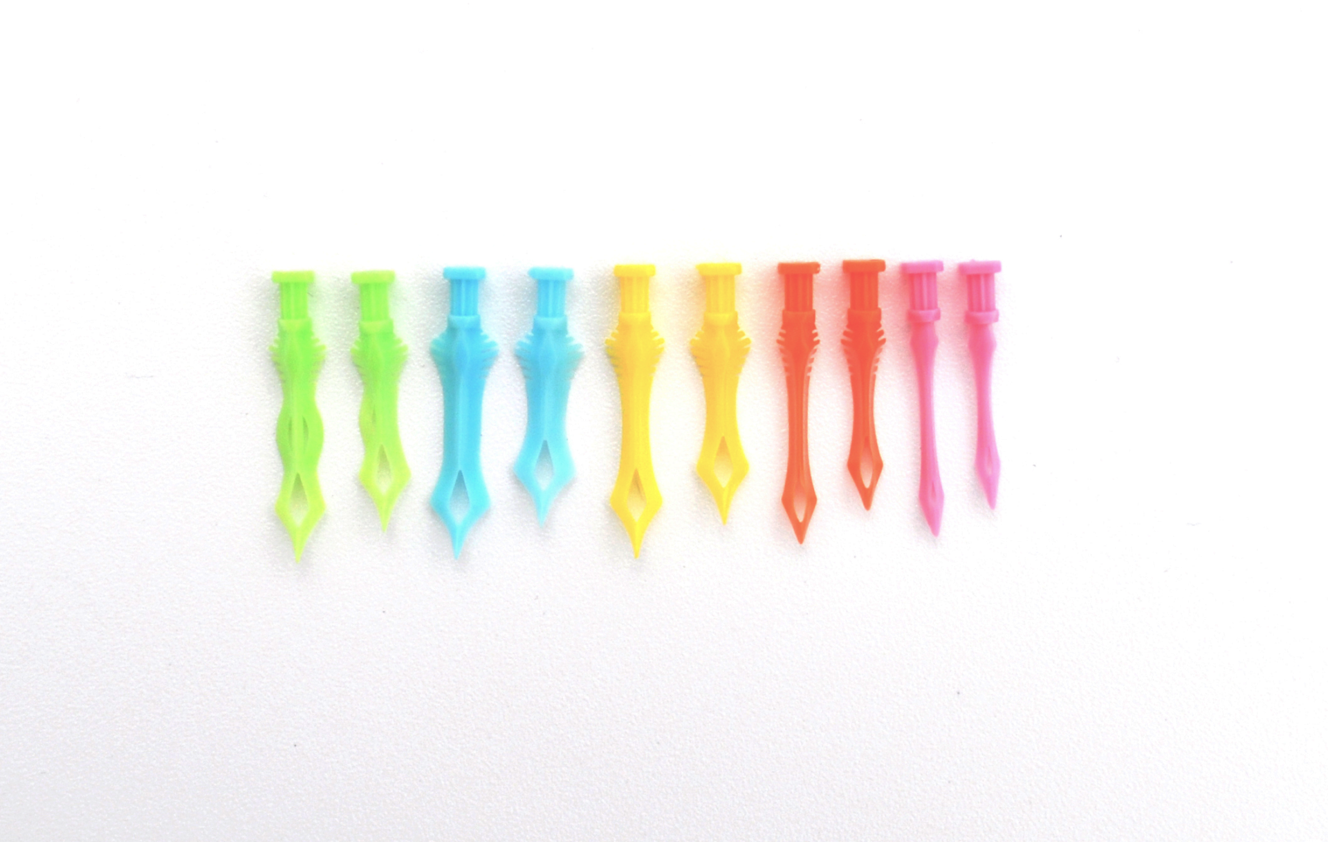 LONG DIAMOND WEDGE FURCAL GREEN 50CT